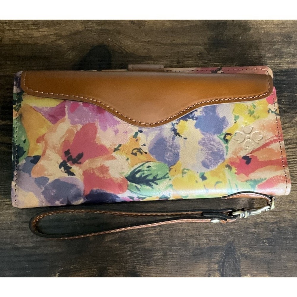 Patricia Nash Nazari Leather Floral Bi-fold Wristlet Wallet